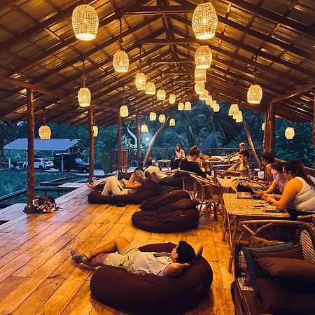 Roy's Villa Hostel Sigiriya Exterior foto